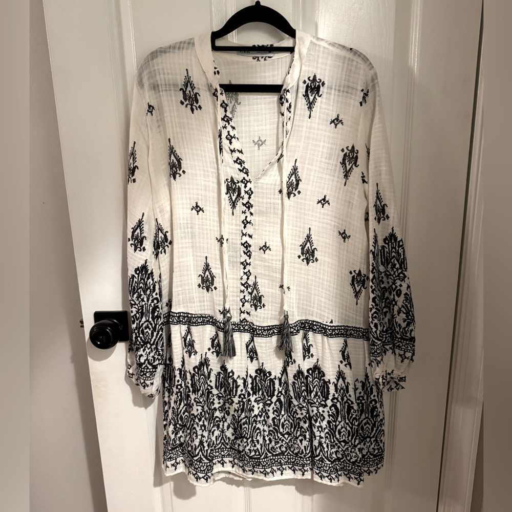 NWOT Zara Paisley Print Dress Small